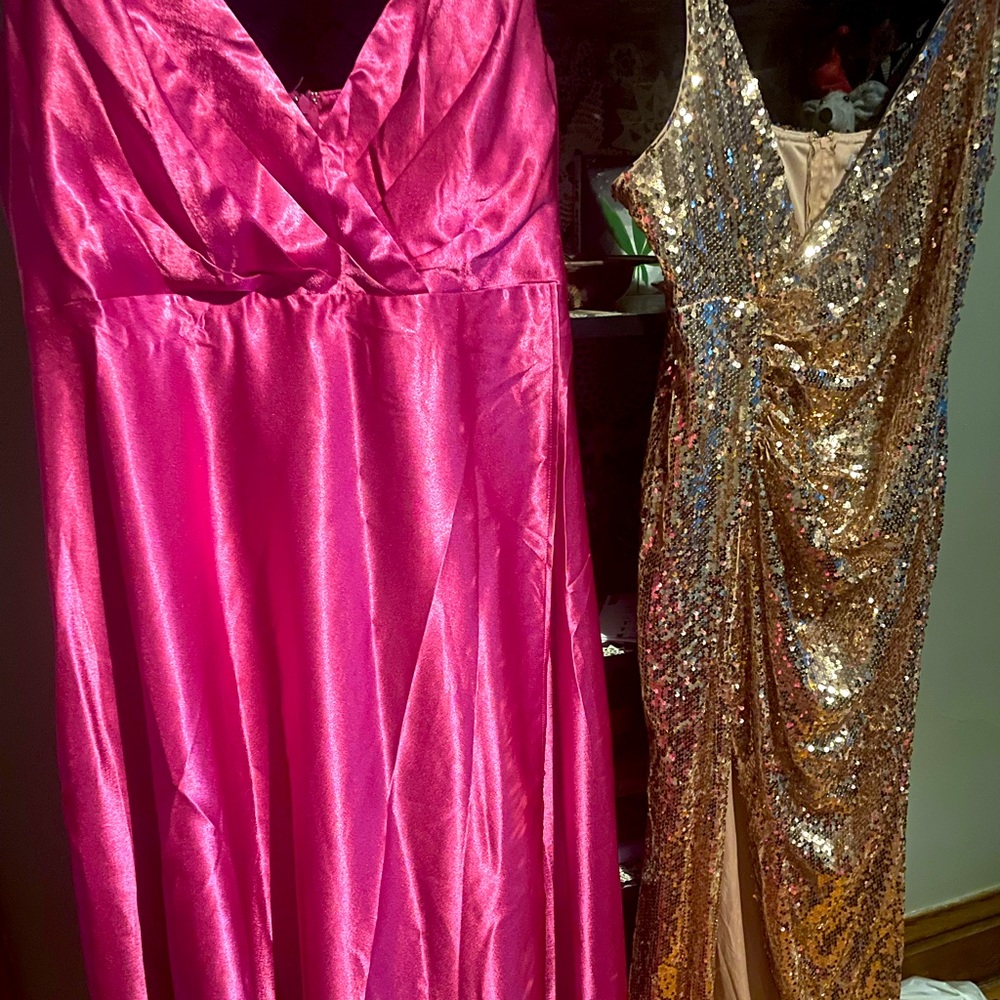 Fashion Nova, size 3XL, Gold sequin and Hot Pink satin